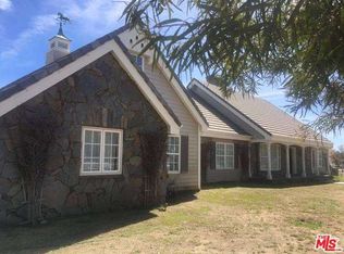 34956 Caprock Rd, Agua Dulce, CA 91390