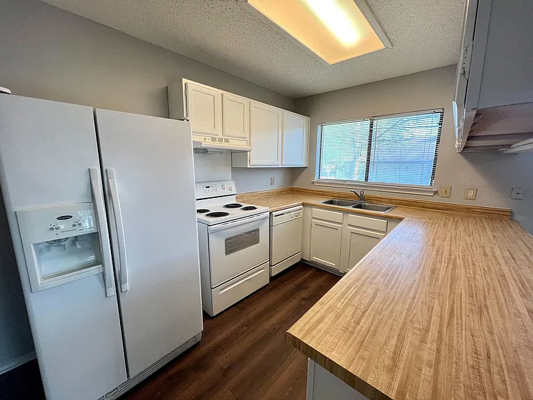 8626 Serene Ridge Dr — Photo 7