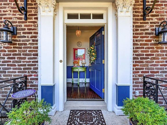 3rd image of 4860 Forsyth Rd