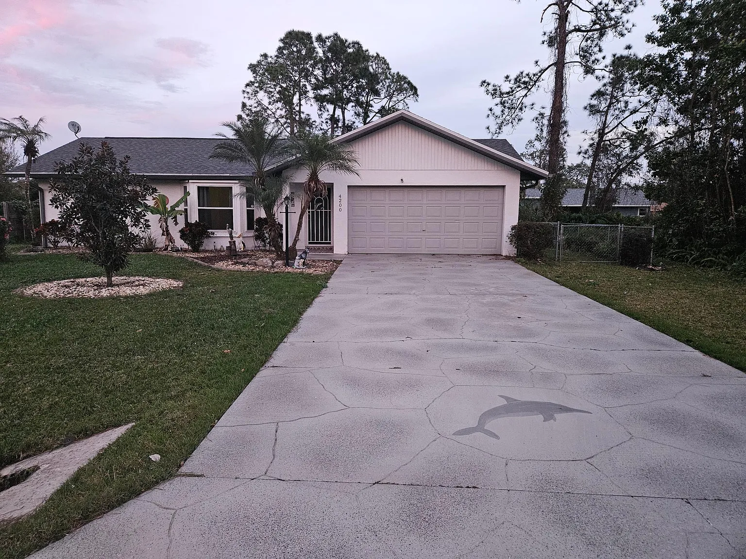 4200 Barbarossa Ave — Photo 1