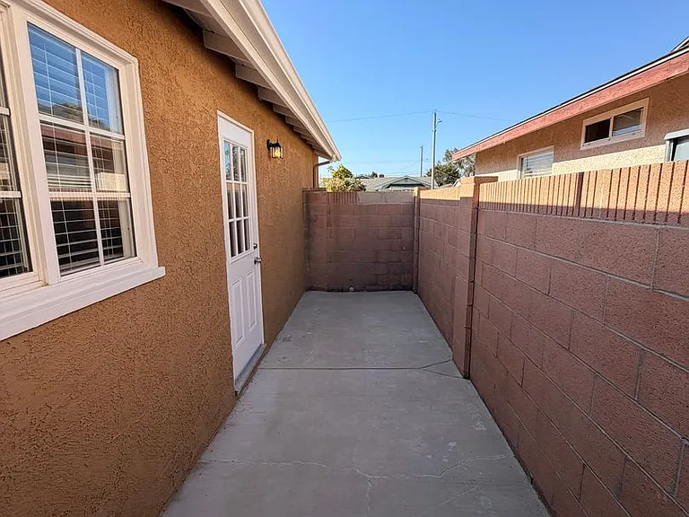 6662 San Francisco Dr — Photo 40
