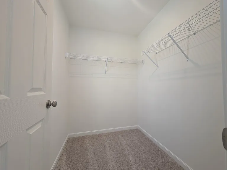 8161 Sycamore Hollow Dr — Photo 26