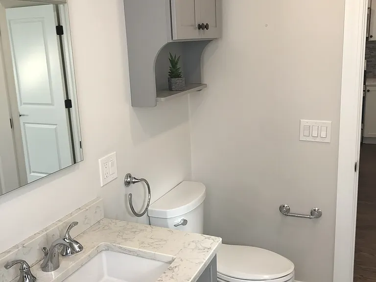 65 Foster St — Photo 10