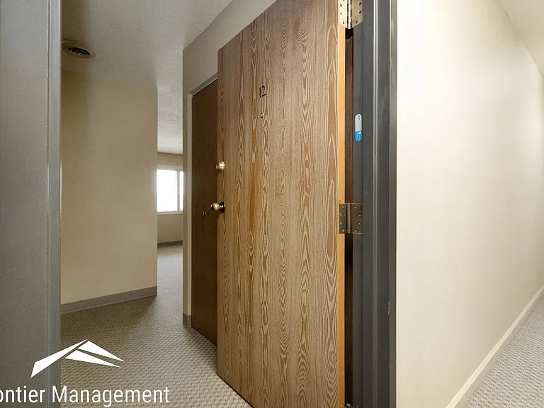 Anderson Village — Photo 11