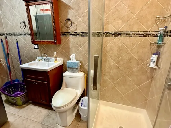 2093 East 22nd Street image 5 of 6