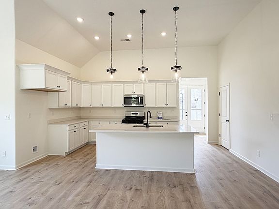 Kitchen 1