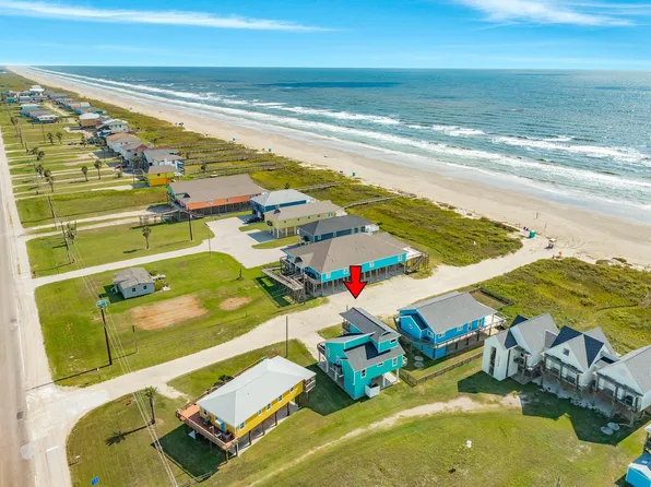 119 Bay Ave, Surfside Beach, TX 77541
