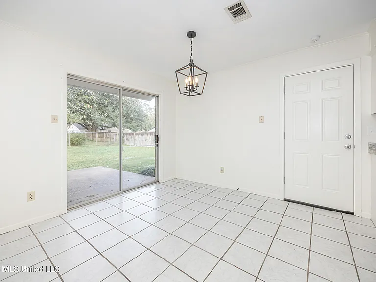 1213 King Henry Dr — Photo 26