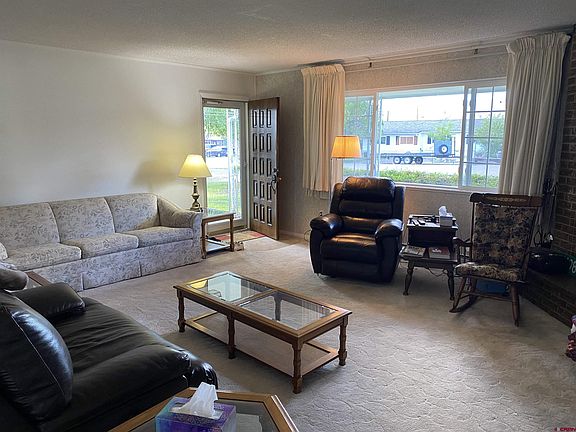 4th image of 20198 Plateau Dr