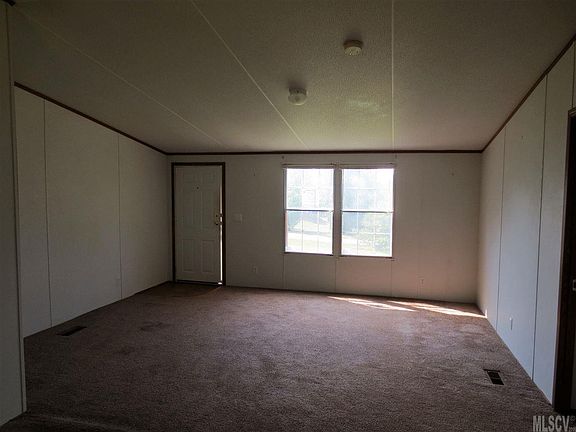 4th image of 3438 Wichitah Dr
