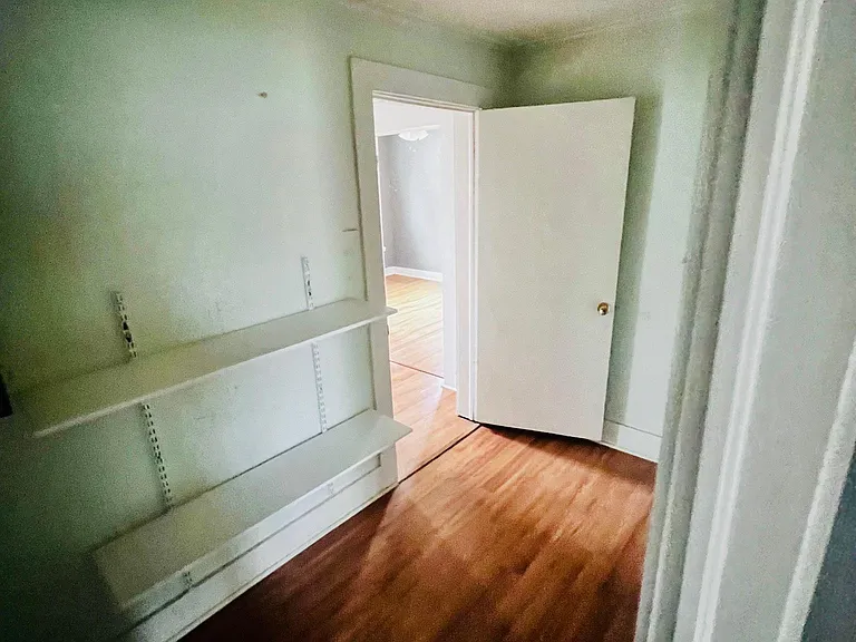513 Creswell Ave — Photo 14