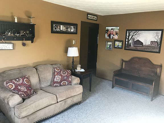 2nd image of 2929 Cochran Ave