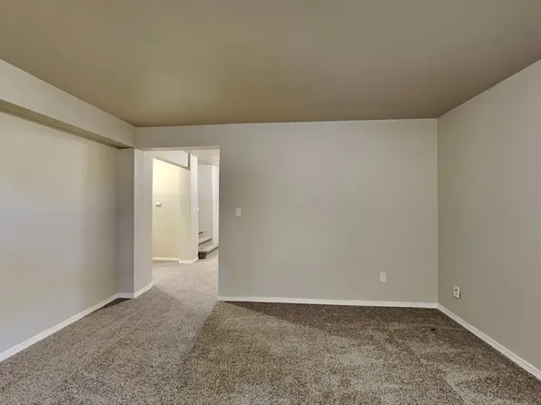 18111 S Tapps Dr E, Lake Tapps, WA 98391