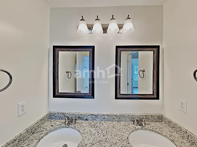 208 Harmony Lake Dr — Photo 16