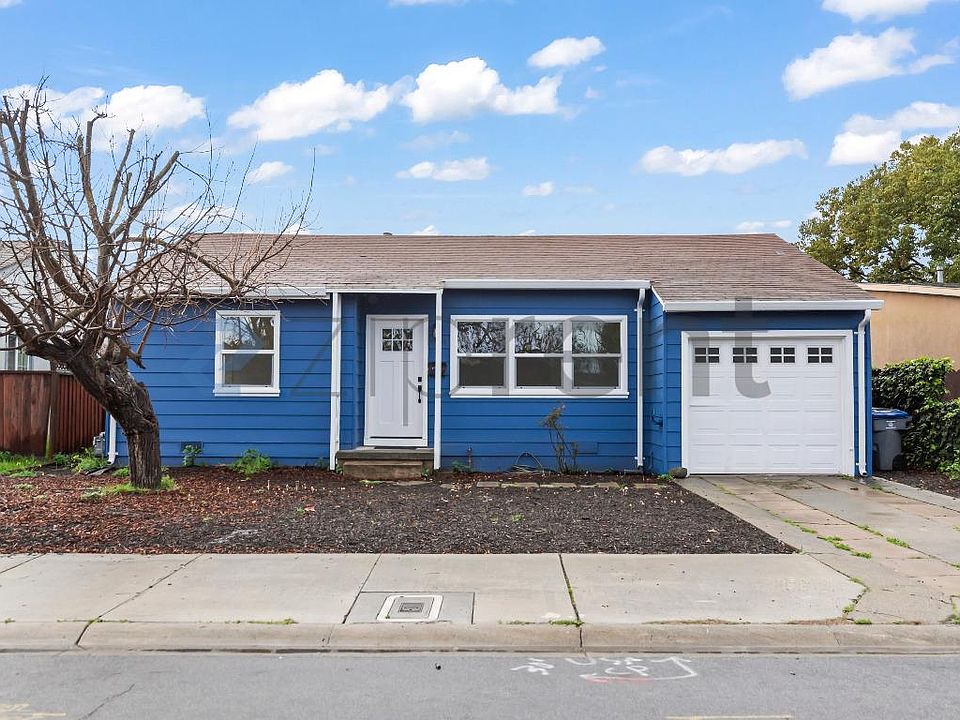1st image of 854 Cedar Ave