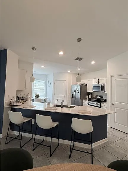 225 Lawson Ave — Photo 4
