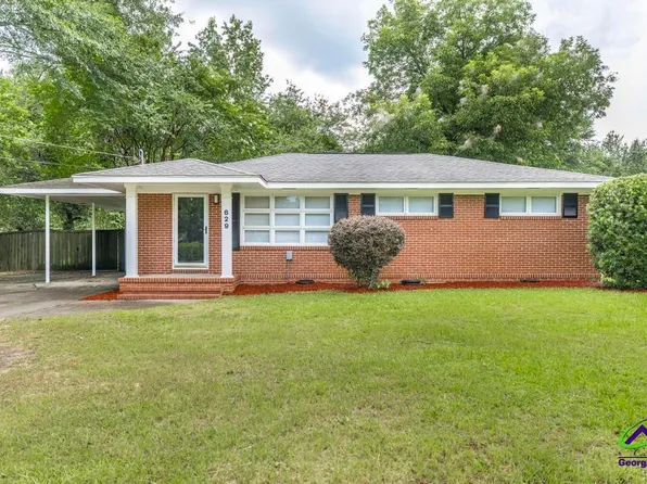 629 Hillcrest Ave, Perry, GA 31069