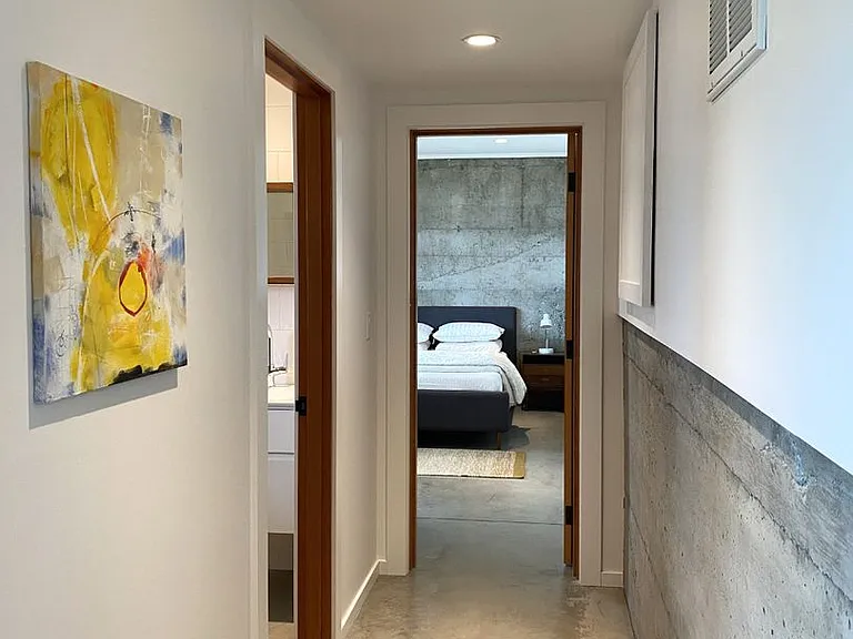 585 Blanchard Blvd — Photo 15