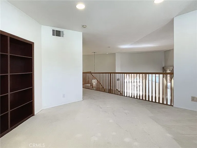 2712 Westbourne Pl — Photo 37