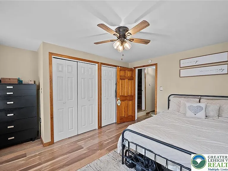 2221 N 1st Ave — Photo 14