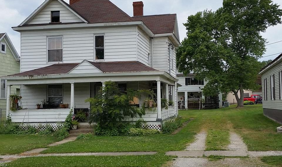 1st image of 635 Liberty St