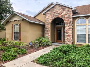 10908 Dancing Rabbit Ln, Jacksonville, FL 32221