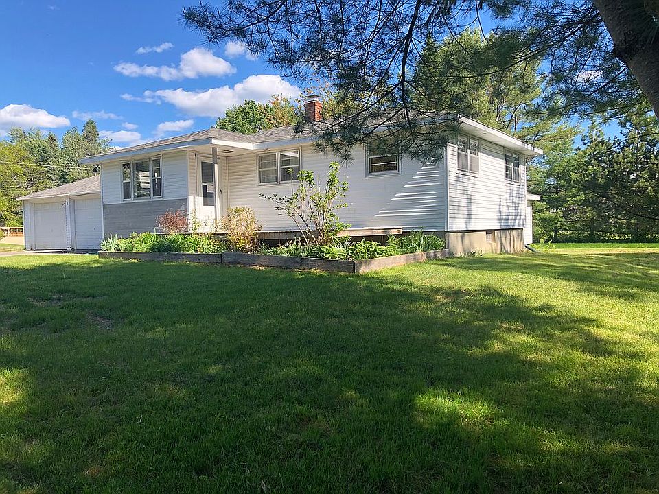 Front yard 