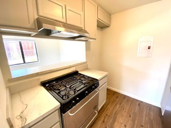 61737 Desert Air Rd #C