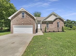 1132 York Meadows Rd, Clarksville, TN 37042