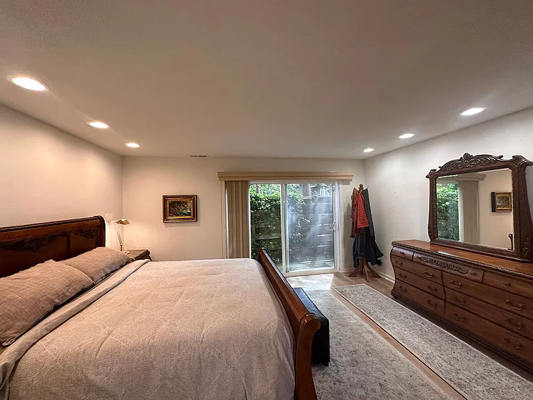 214 Mar Vista Dr — Photo 21