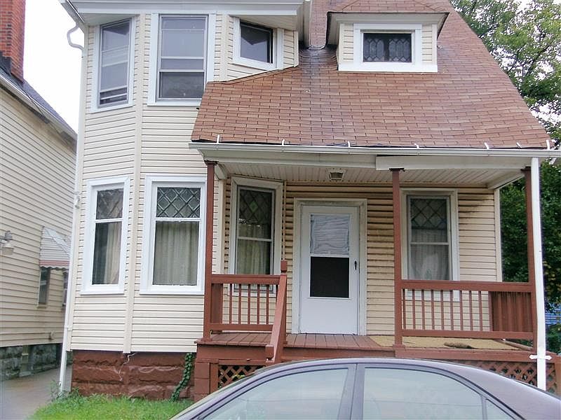 1st image of 1389 E 89th St