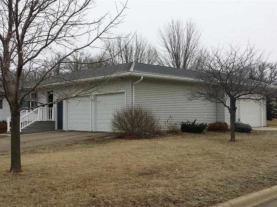 1st image of 72 Shoreview Dr