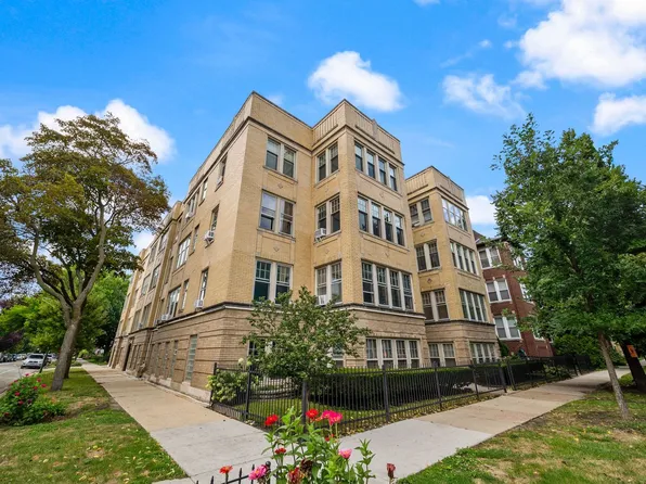 5030 N Leavitt St #3, Chicago, IL 60625