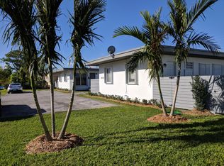 14154 SW 88th Ave, Palmetto Bay, FL 33176