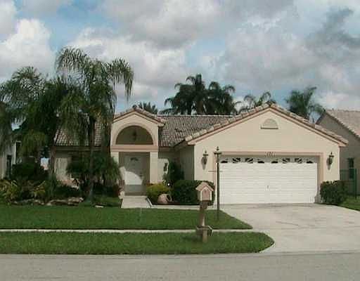 1st image of 121 NW 187th Ave