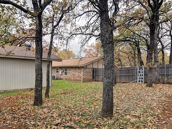 5th image of 3400 Forest Hill Ct