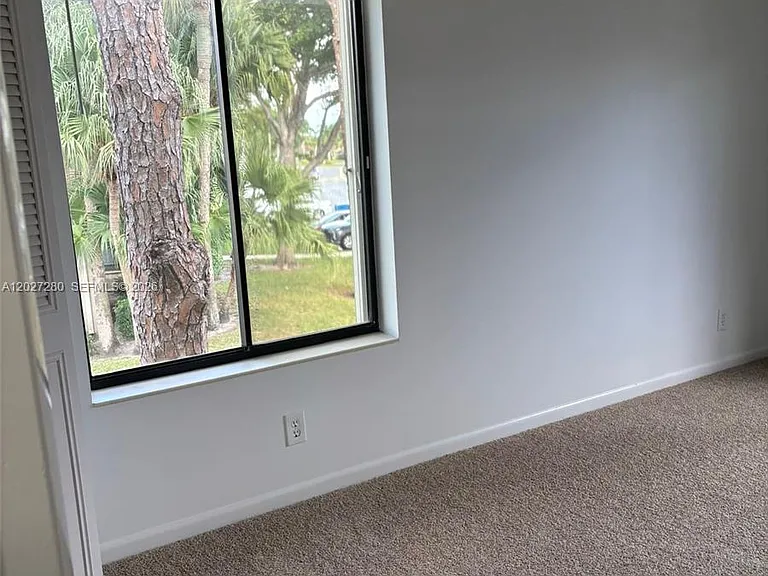 718 Sunny Pine Way #H2 — Photo 25