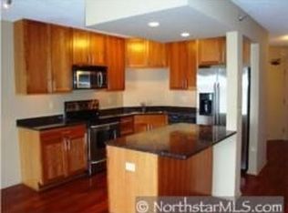 401 1st St S #613, Minneapolis, MN 55401