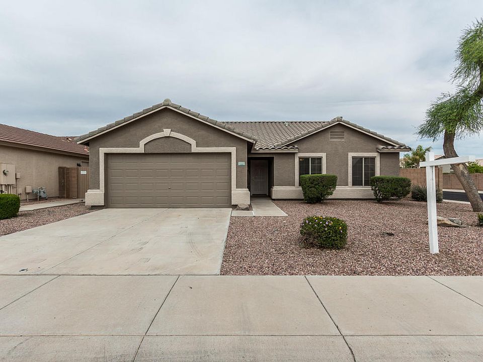 1st image of 16048 W Saguaro Ln
