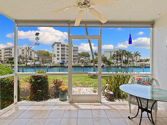 2nd image of 860 Panama Ct Unit 103