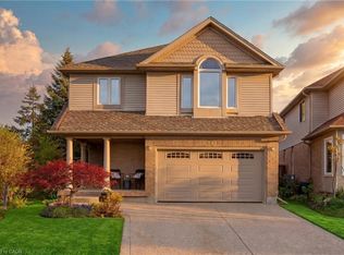 793 Grand Banks Dr, Waterloo, ON N2K4N3