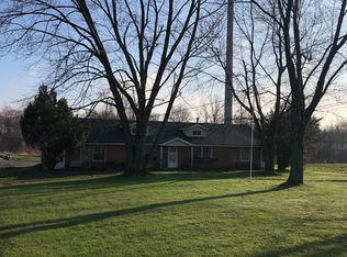 E. Washington 9842, Chagrin Falls, OH 44023