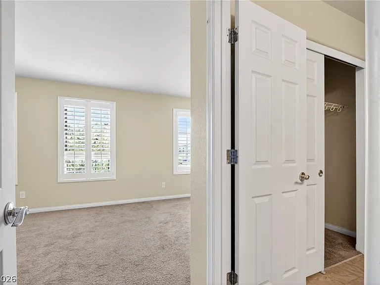 9735 Panther Hollow St — Photo 23
