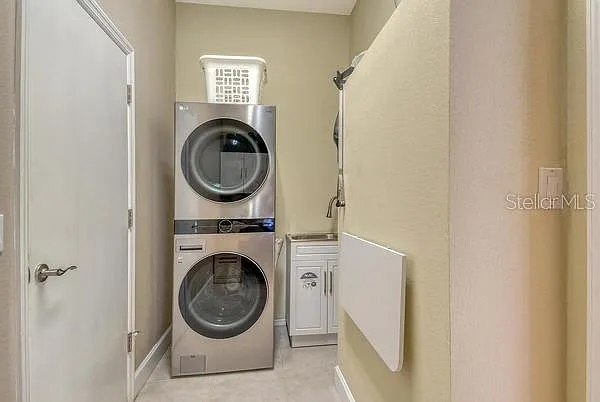 9477 Cedar Ridge Ln — Photo 16