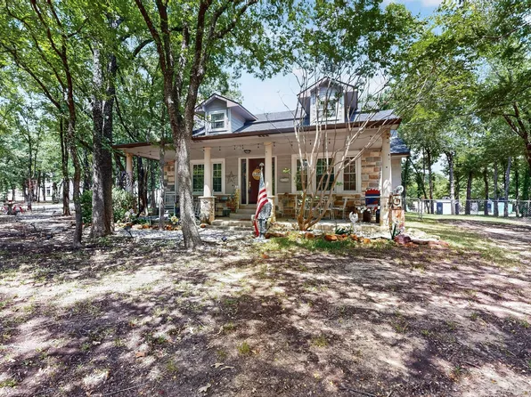 3358 Crawford Dr, Corinth, TX 76210