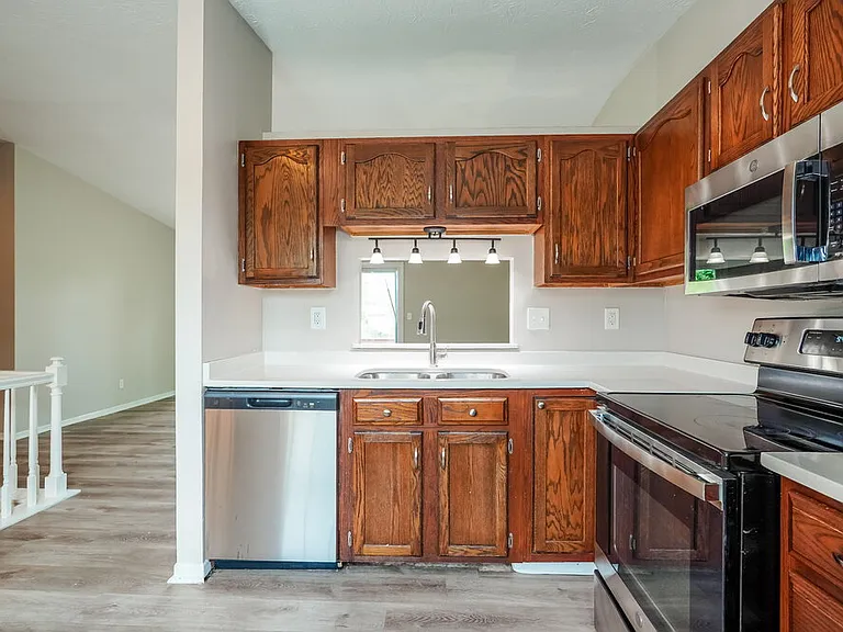 3524 En Joie Dr — Photo 10