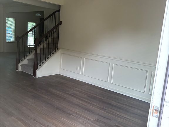5th image of 798 Pine Ln