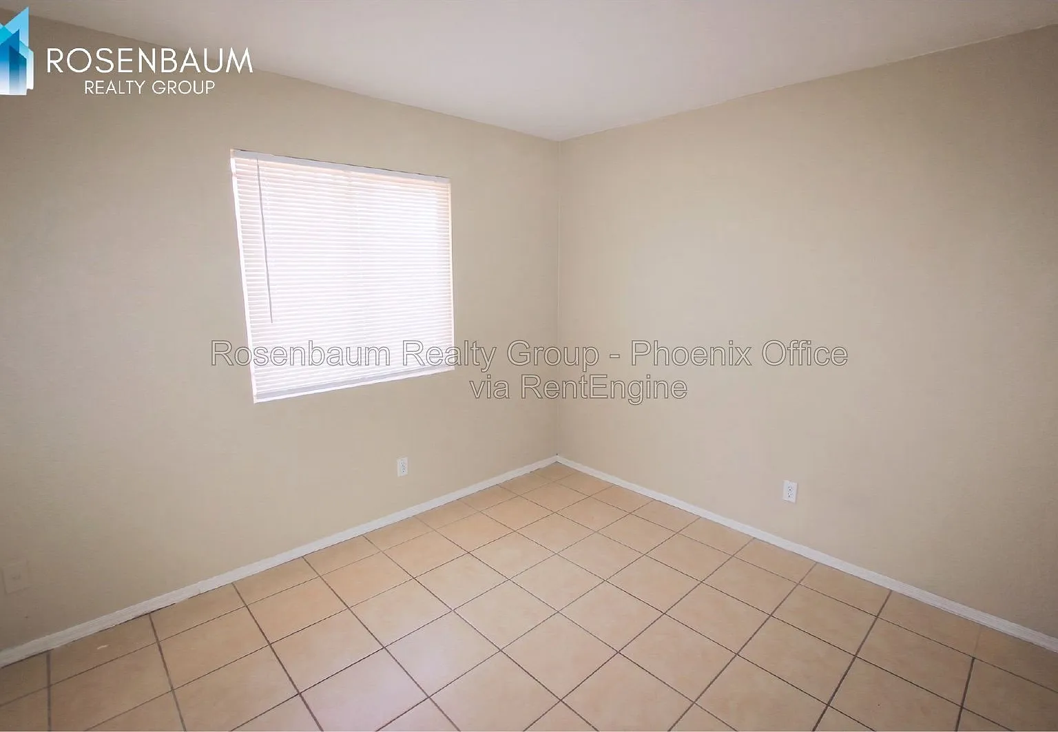 2 bed, 1.0 bath, 725 sqft, $1,199 — Photo 3
