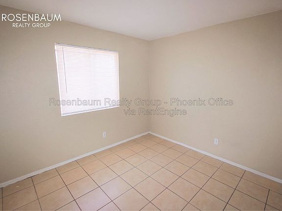 3rd image of 2747 E Chipman Rd APT 2