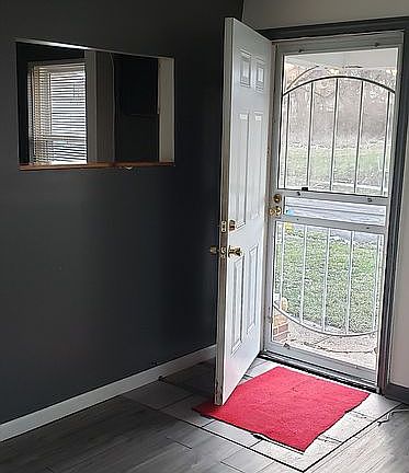 4th image of 436 Groveland Ave